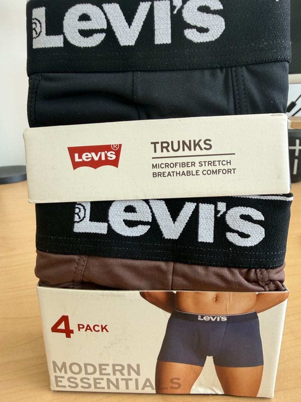 New Microfiber Levi's Men's Trunks Pack - Black & Brown (4-Pack)